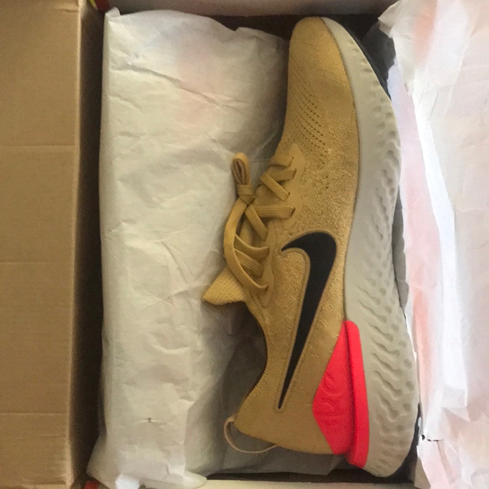 Nike Epic Reacts